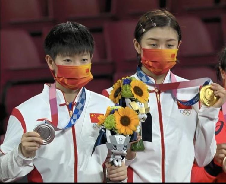 东京奥运会 中国队队服,东京奥运会中国运动员的队服