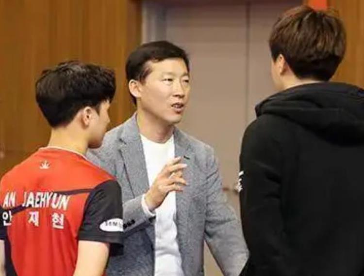和刘国梁孔令辉一辈的球员,中国男乒全国冠军