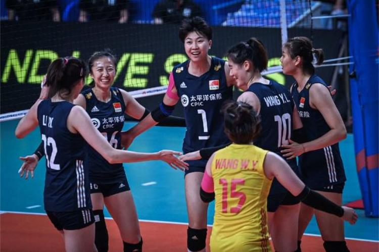 中国女排对日本输了,84奥运女排决赛