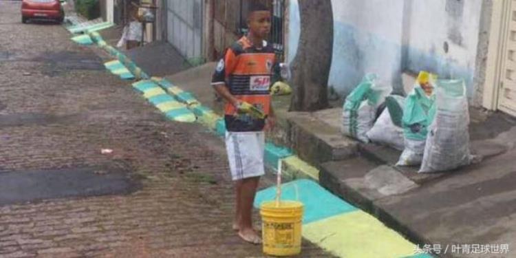 罗纳尔多时期的巴西队「巴西新任队长揭晓4年前的油漆工罗纳尔多接班人」