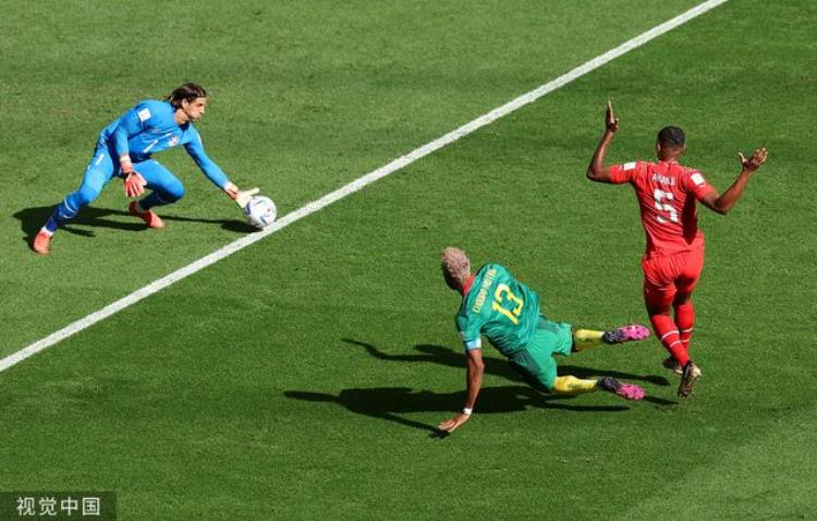 瑞士10战胜喀麦隆恩博洛面对家乡进球他没有庆祝