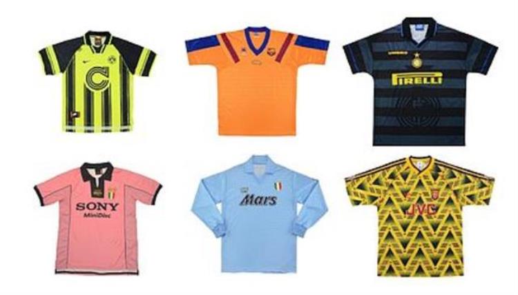 皇马巴萨球衣哪个好看,史上最好看的足球队服
