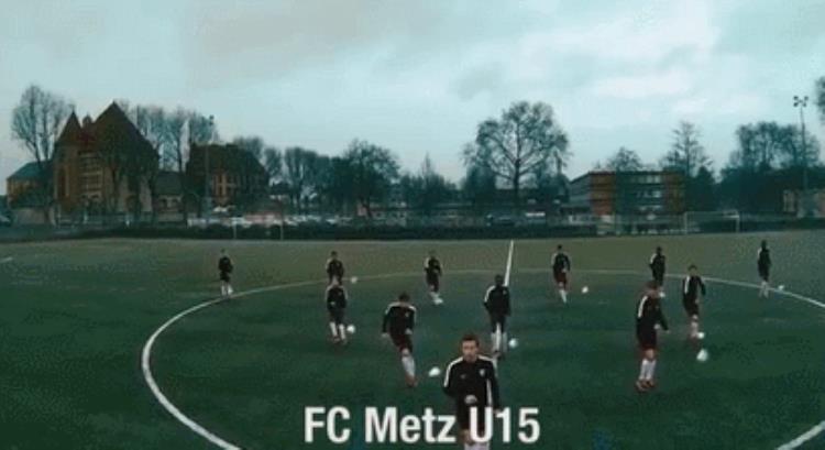 打脸比利时有一种训练方式看了让足球操足球舞感到尴尬