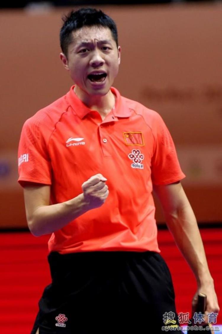 中国男子乒乓球的十大功勋人物都有谁,中国体坛十大功勋教练