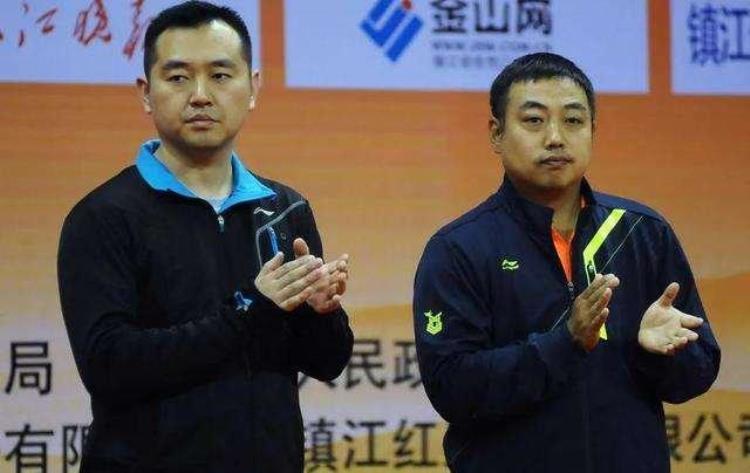 刘国梁现在还是国乒的教练吗,中国乒乓球教练刘国梁是怎样的人