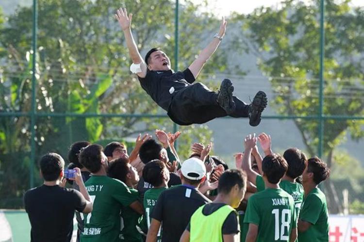 第一届青少年足球联赛总决赛落幕山东浙江分夺两年龄组冠军