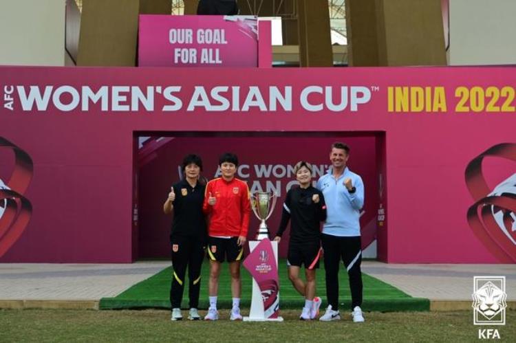 中国女足迎战韩国「不谈复仇韩国主帅中国女足实力出众亚洲杯决赛是巨大挑战」