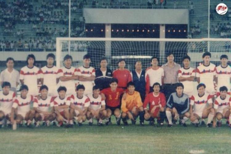 八十年代广东足球名将「南派足球名将录八十二原广东队主力右后卫钟小健」