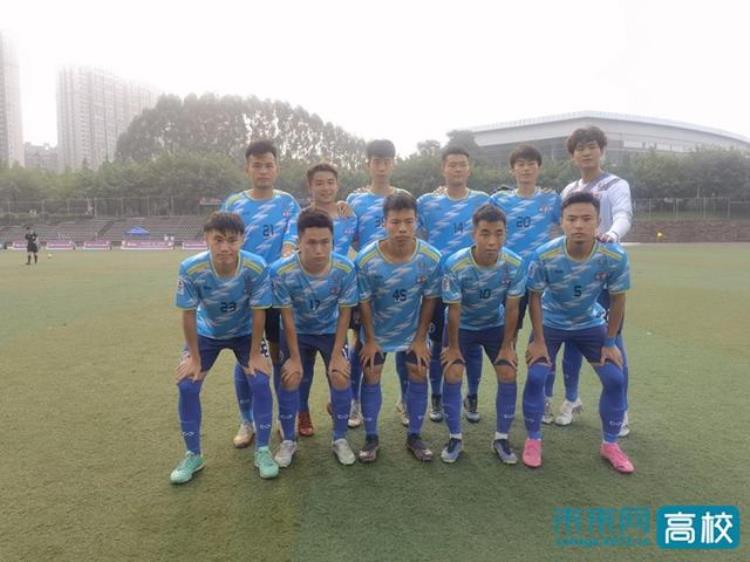成都体育学院男女足代表队在四川省第二届贡嘎杯青少年校园足球联赛中双双夺冠