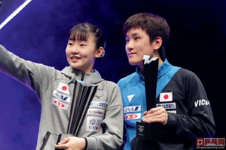 日本乒乓球天才少女张本美和「世界乒联盛赞日本14岁张本美和今年没人能像她一样大突破进步」
