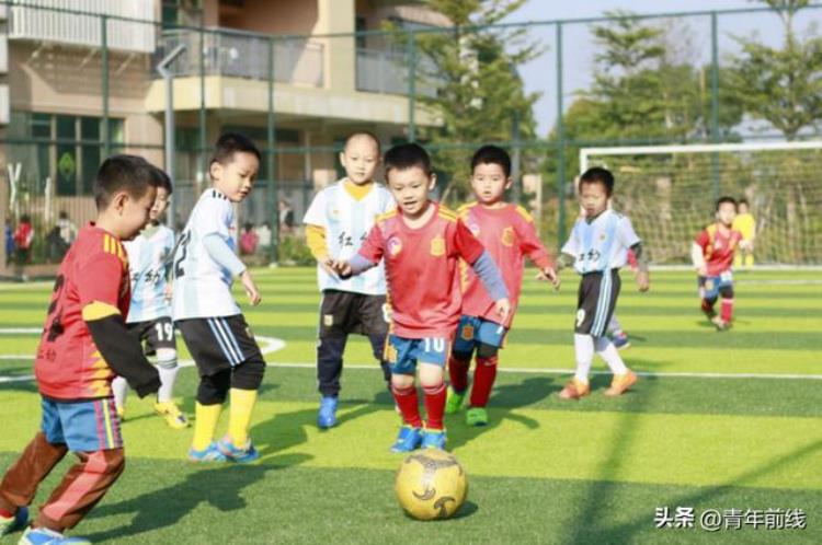 金州 世界杯「世界杯进行时金湾各校园这样过足瘾」