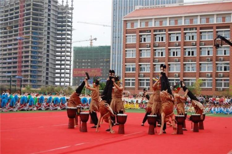 厦门市青少年足球「足球文化从孩子教起厦门市金安小学体育艺术节」