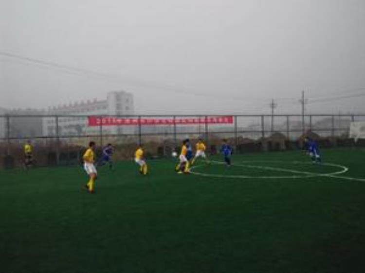 2016年漳州市小学生校园足球(五人制)联赛龙海赛区比赛落下帷幕