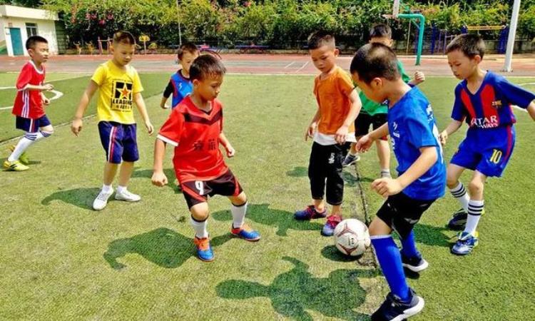 江南小学足球「江南区两所学校入选2020年全国青少年校园足球特色学校」