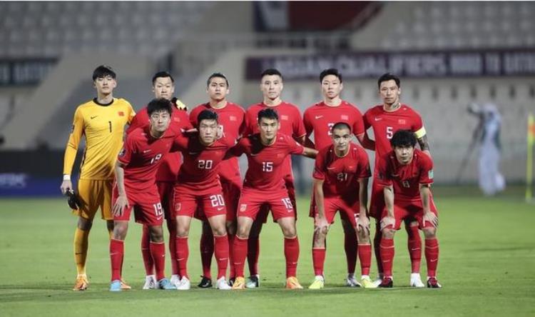 在中国的日本足球教练「日本教练中国足球就是社会的缩影关系硬比实力强更重要」