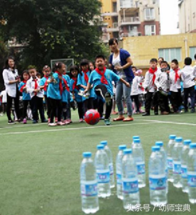 幼儿园班级父亲节活动方案「幼儿园父亲节活动方案和爸爸来踢场足球赛吧」