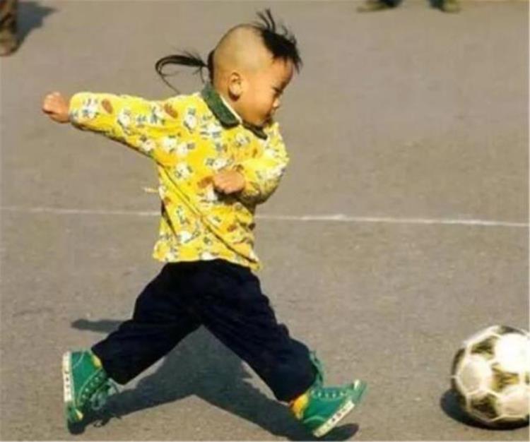 米卢时期的国足「17年前曾被米卢赞为中国足球神童的少年如今怎样了」