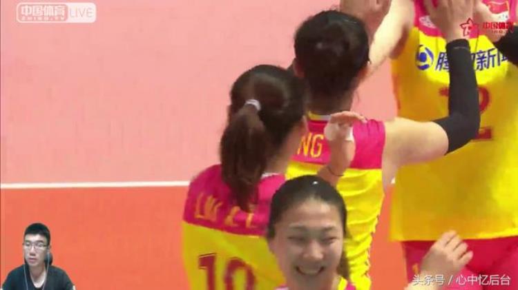 国足精彩比赛「中国队继续高奏凯歌3:0赢下比利时队领先看比赛精彩瞬间」