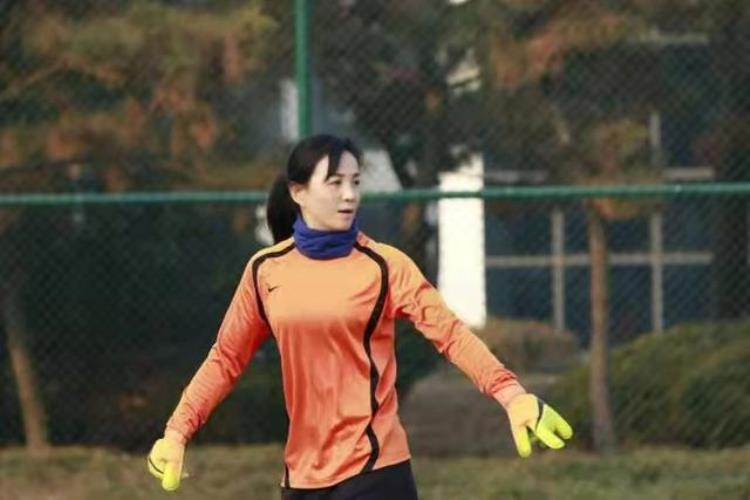 日照足球史上第一位职业教练张涛让足球的快乐永远传承下去