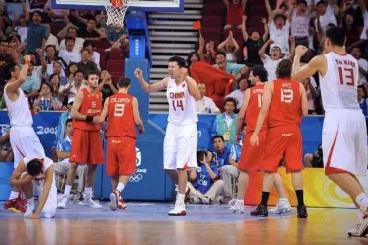 中国男篮最厉害的一届,中国篮球阿联