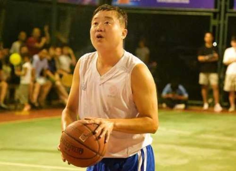濮阳篮协会长杨士锋让篮球运动成为华夏龙都的新名片