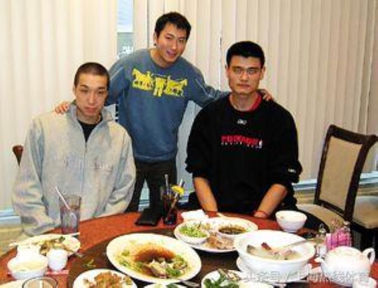 揭秘周军接班人朱骏炜曾是记者和姚明是发小来自上海足协
