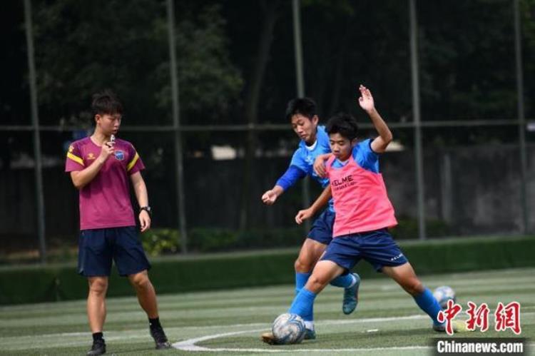 日本教练成都青训记草根是中国足球不可忽视的部分