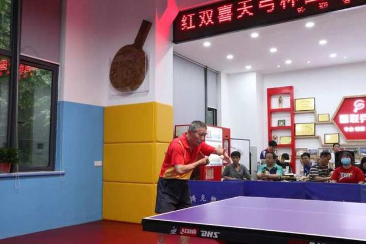 报名靠手速外地人坐高铁来参赛杭城这场乒乓赛有点火