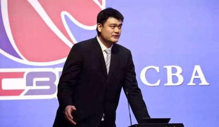 姚明作为中国篮协主席他的行政级别如何年薪达到多少