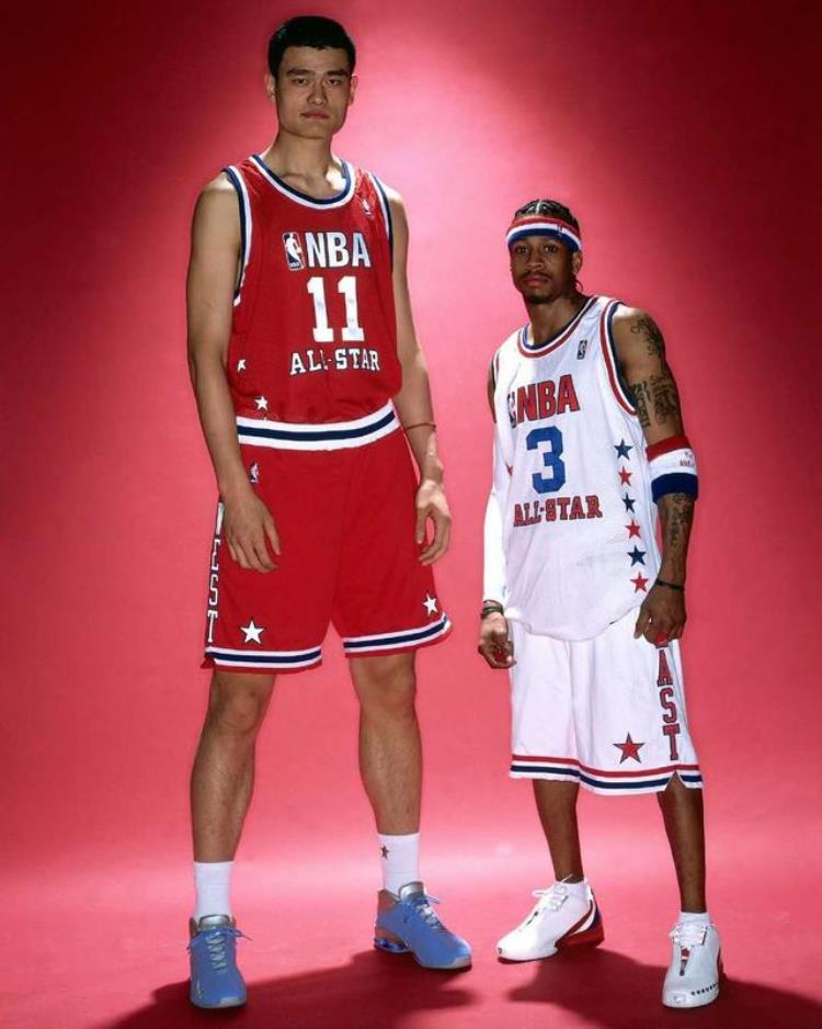 姚明第一次全明星赛是哪一年「2003年姚明首次NBA全明星赛全纪录定妆照满满的回忆啊」