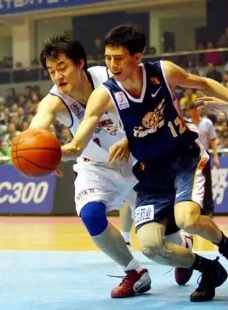 湛江篮球运动员,最厉害的湛江篮球运动员