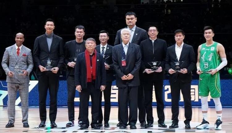 徐静雨 郭艾伦,徐静雨说郭艾伦能否打nba