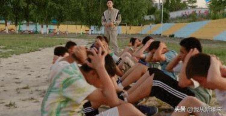 足球 新疆「我们这十年热爱足球新疆热爱」