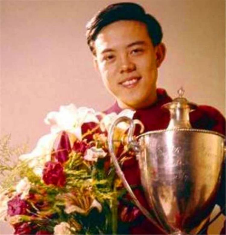 乒乓球世界冠军离世,中国第1位乒乓球冠军