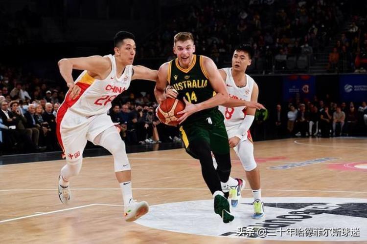 中国男篮不敌澳大利亚原因揭晓球迷第二次发声这回说了真话