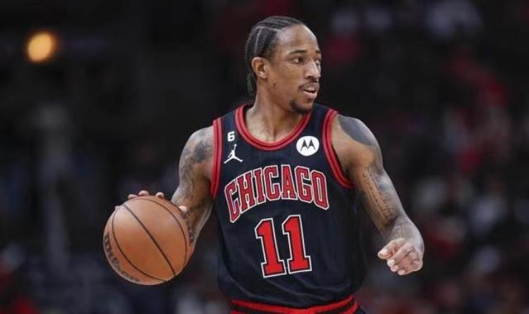 NBA投篮最准的球员「本赛季NBA中距离投篮最准的球员你知道是谁吗库里和欧文上榜」